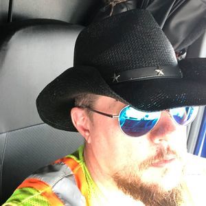 Meet your Posher, Joel